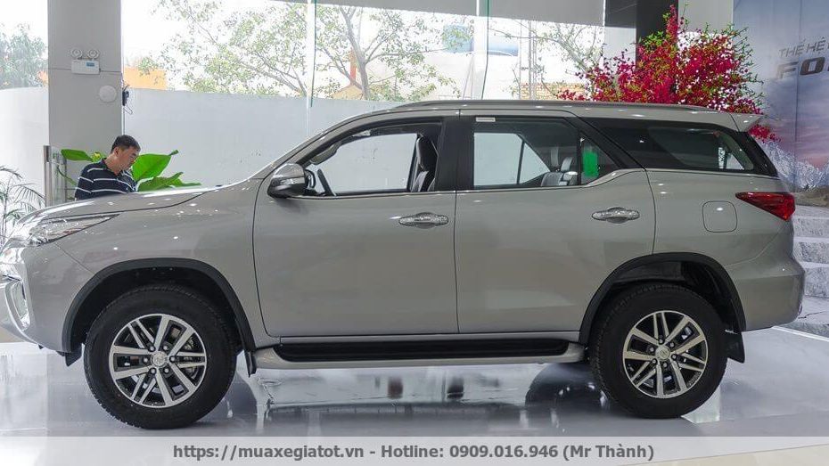 toyota fortuner 2017  img1627 093423 1 930x523 Hấp dẫn với giá xe Toyota Fortuner 2017 nhập khẩu