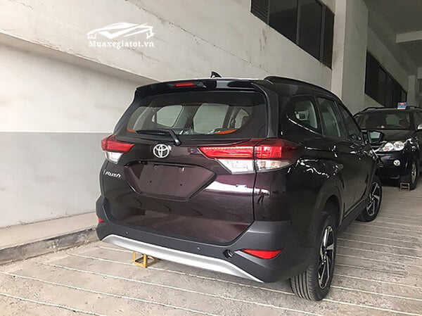 Toyota Rush 2022: Giá xe lăn bánh khuyến mãi, Mua bán xe trả góp hinh anh rush 2018 2019 ve dai ly 7 Toyota Rush 2022: Giá xe lăn bánh khuyến mãi, Mua bán xe trả góp