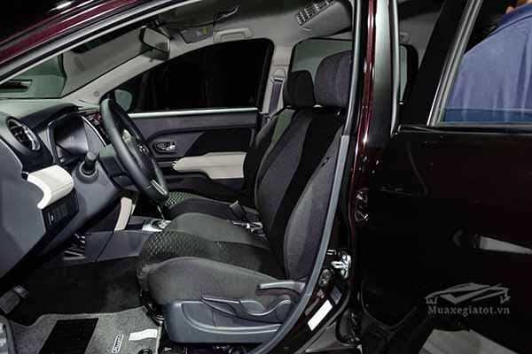 Toyota Rush 2022: Giá xe lăn bánh khuyến mãi, Mua bán xe trả góp hang ghe nhat toyota rush 15 at 2018 2019 muaxegiatot vn 18 Toyota Rush 2022: Giá xe lăn bánh khuyến mãi, Mua bán xe trả góp