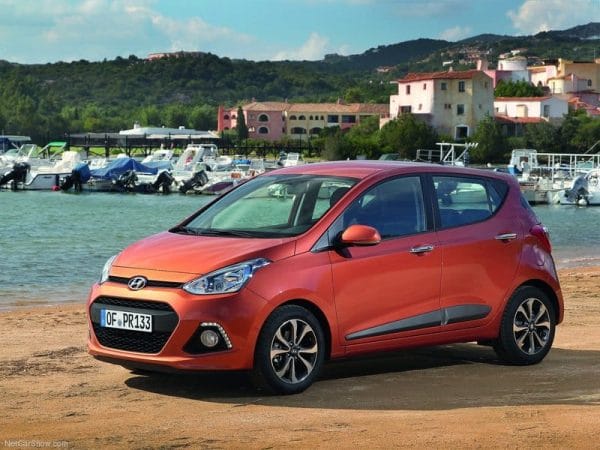 Bảng giá xe Hyundai 2025 mới nhất kèm khuyến mãi tại đại lý chính hãng gia xe hyundai grand i10 2018 muaxegiatot vn 3 600x450 Bảng giá xe Hyundai 2025 mới nhất kèm khuyến mãi tại đại lý chính hãng