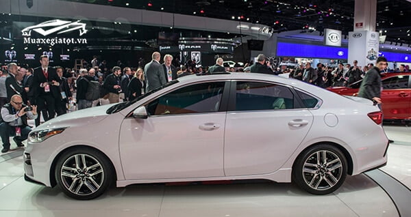 KIA K3 2025: Giá xe lăn bánh khuyến mãi, Mua bán xe trả góp hong xe kia cerato 2019 muaxegiatot vn 4 KIA K3 2025: Giá xe lăn bánh khuyến mãi, Mua bán xe trả góp