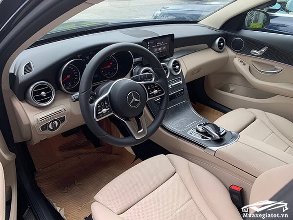 Nên chọn C200, Camry, Accord hay BMW 320i ? noi that xe mercedes c200 2019 muaxegiatot vn 14 Nên chọn C200, Camry, Accord hay BMW 320i ?