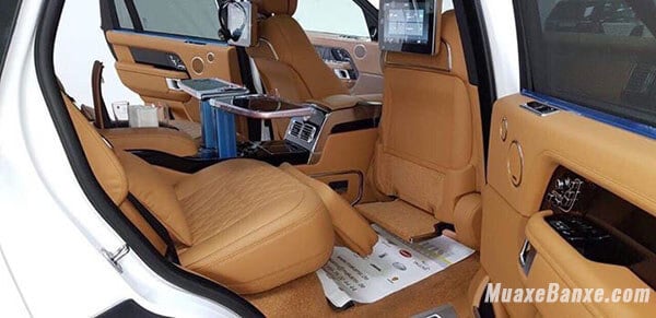 Range Rover SV Autobiography 2025: Giá xe lăn bánh khuyến mãi, Mua bán xe trả góp ghe hang ghe sau range rover sv autobiography 2019 muaxebanxe com 8 Range Rover SV Autobiography 2025: Giá xe lăn bánh khuyến mãi, Mua bán xe trả góp