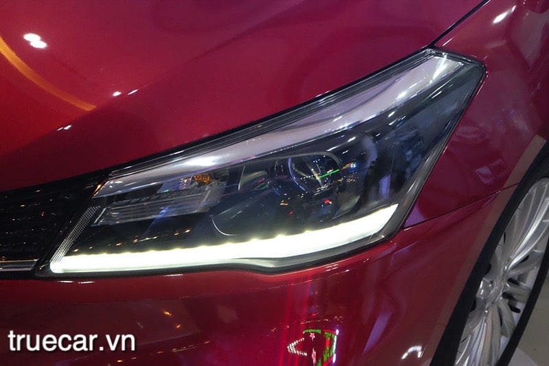 Suzuki Ciaz 2025: Giá xe lăn bánh khuyến mãi, Mua bán xe trả góp den pha suzuki ciaz 2021 truecar vn Suzuki Ciaz 2025: Giá xe lăn bánh khuyến mãi, Mua bán xe trả góp