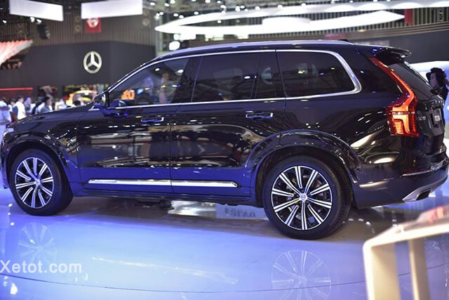 Volvo XC90 2025: Giá bán mới nhất, Đánh giá xe chi tiết than xe volvo xc90 2020 facelift xetot com Volvo XC90 2025: Giá bán mới nhất, Đánh giá xe chi tiết
