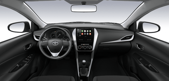 Khám phá chi tiết Toyota Vios E số sàn 7 túi khí có gì nổi bật? noi that xe toyota vios e mt 3 tui khi 2021 2021 muaxegiatot vn 696x337 1 Khám phá chi tiết Toyota Vios E số sàn 7 túi khí có gì nổi bật?