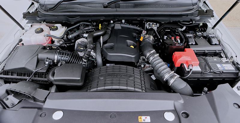 Ford Everest Titanium 2022: Giá xe lăn bánh khuyến mãi, Mua bán xe trả góp dong co xe ford everest 2021 thailan muaxegiatot vn Ford Everest Titanium 2022: Giá xe lăn bánh khuyến mãi, Mua bán xe trả góp