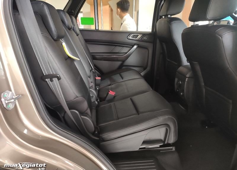 Ford Everest Titanium 2022: Giá xe lăn bánh khuyến mãi, Mua bán xe trả góp hang ghe thu 2 ford everest 2021 titanium 4wd at bi turbo muaxegiatot vn e1612577892408 Ford Everest Titanium 2022: Giá xe lăn bánh khuyến mãi, Mua bán xe trả góp