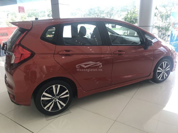 Honda Jazz 2022: Giá xe lăn bánh khuyến mãi, Mua bán xe trả góp honda jazz 2020 rs 15 cvt muaxegiatot com 2 696x522 1 Honda Jazz 2022: Giá xe lăn bánh khuyến mãi, Mua bán xe trả góp