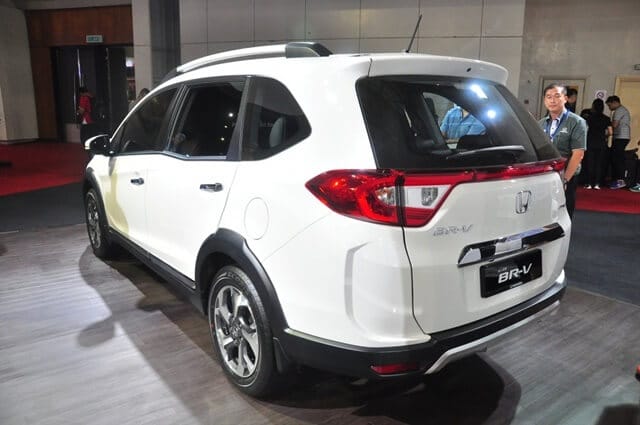 Honda BRV 2025: Giá xe lăn bánh khuyến mãi, Mua bán xe trả góp ngoai that xe honda brv 2021 xetot com Honda BRV 2025: Giá xe lăn bánh khuyến mãi, Mua bán xe trả góp