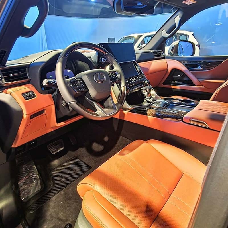 So sánh Lexus LX600 và LX570 - LX600 có gì mới? ghe truoc xe lexus lx600 2022 giaxehoi vn 4 800x800 1 So sánh Lexus LX600 và LX570 - LX600 có gì mới?