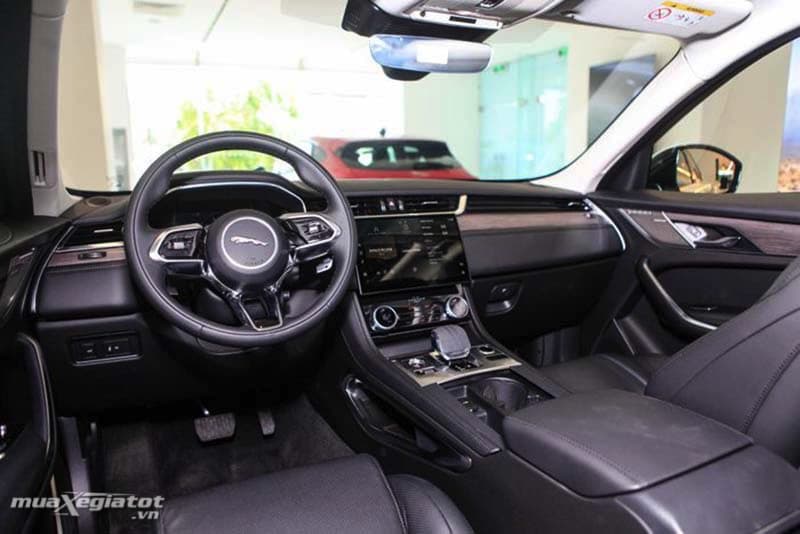 Jaguar F-Pace 2025: Giá xe lăn bánh khuyến mãi, Mua bán xe trả góp noi that xe jaguar f pace 2022 muaxegiatot vn Jaguar F-Pace 2025: Giá xe lăn bánh khuyến mãi, Mua bán xe trả góp