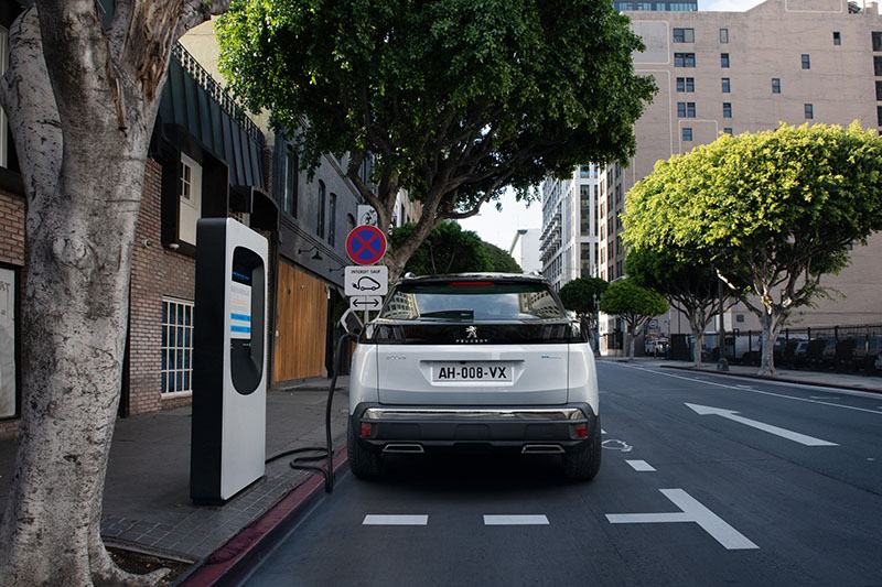 Peugeot 3008 2025: Giá xe lăn bánh khuyến mãi, Mua bán xe trả góp can sau xe peugeot 3008 2021 moi ra mat muaxegiatot vn Peugeot 3008 2025: Giá xe lăn bánh khuyến mãi, Mua bán xe trả góp