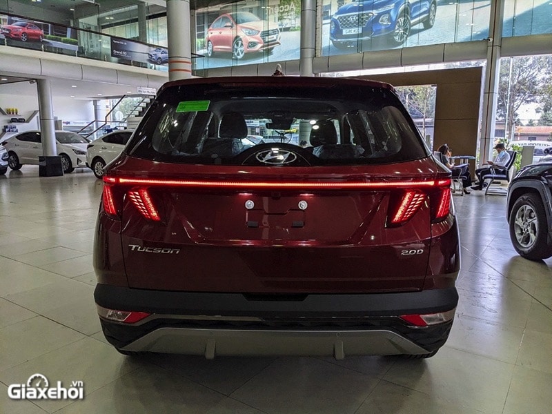 Hyundai Tucson 2024: Giá xe lăn bánh khuyến mãi, Mua xe trả góp duoi xe tucson may dau 2022 dac biet muaxegiatot vn 8 Hyundai Tucson 2024: Giá xe lăn bánh khuyến mãi, Mua xe trả góp