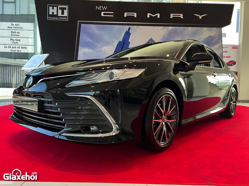 So sánh Toyota Camry 2.5Q với Vinfast Lux A2.0 cao cấp gia xe toyota camry 2022 2 5hv giaxehoi vn 5 So sánh Toyota Camry 2.5Q với Vinfast Lux A2.0 cao cấp