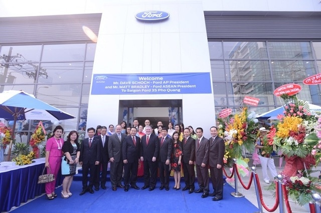 Sai Gon Ford Pho quang muaxemoi com Sài Gòn Ford Cao Thắng - Đại lý Ford #1 tại Tp. HCM