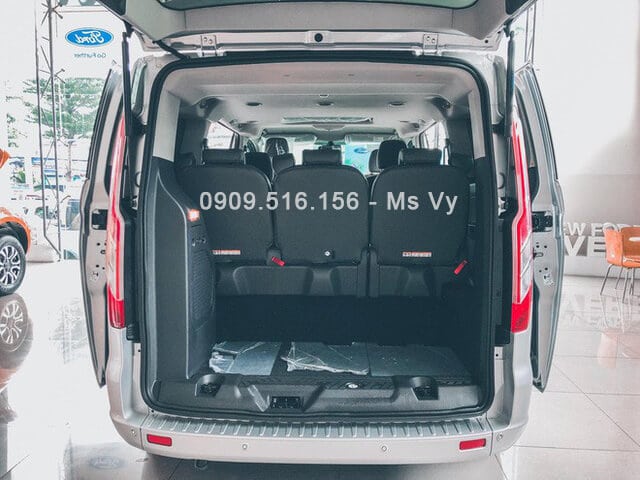 Ford Tourneo 2022: Giá xe lăn bánh khuyến mãi, Mua bán xe trả góp Cop xe ford tourneo 2020 Xetot com Ford Tourneo 2022: Giá xe lăn bánh khuyến mãi, Mua bán xe trả góp