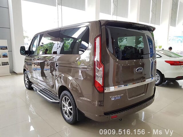 Ford Tourneo 2022: Giá xe lăn bánh khuyến mãi, Mua bán xe trả góp duoi xe ford tourneo 2020 Xetot com Ford Tourneo 2022: Giá xe lăn bánh khuyến mãi, Mua bán xe trả góp