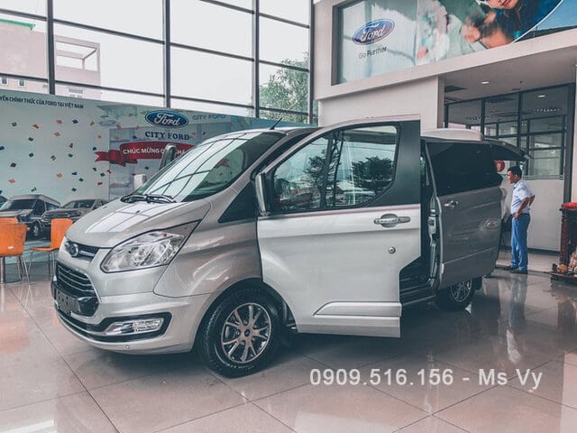 Ford Tourneo 2022: Giá xe lăn bánh khuyến mãi, Mua bán xe trả góp xe mpv 7 cho ford tourneo 2020 Xetot com Ford Tourneo 2022: Giá xe lăn bánh khuyến mãi, Mua bán xe trả góp