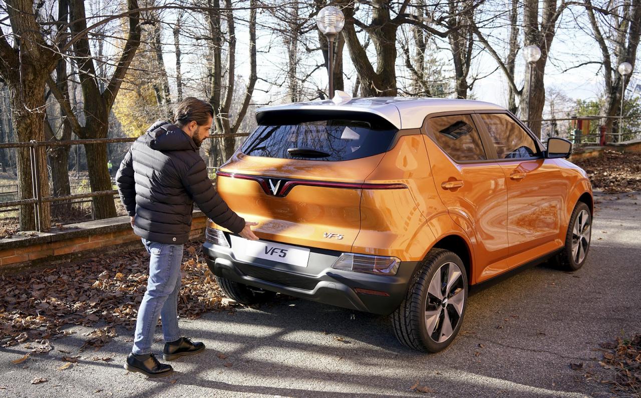 M3P lUvIsdJFXgozk69rU R87cU3TEarqnGYji3anYf87yG7gi3pF2LBWSAKOcwnhva LNvJfXQrfeAPIMurxDAStnVgtDCzCNaOgO37WE5h1kVl5LLyy63w2TbtgRhzrA YK5Zs 23UR3ehcw Vinfast VF5 2025: Giá lăn bánh khuyến mãi, Mua xe trả góp