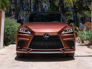 Lexus RX lexus rx 500h f sport lexutrungtamsaigon 300x225 - Lexus RX
