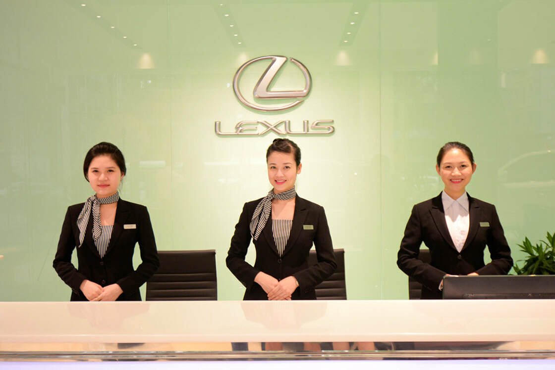 Lexus Trung Tâm Sài Gòn: Showroom xe Lexus nhập khẩu chính hãng lexus trung tam saigon sale Lexus Trung Tâm Sài Gòn: Showroom xe Lexus nhập khẩu chính hãng