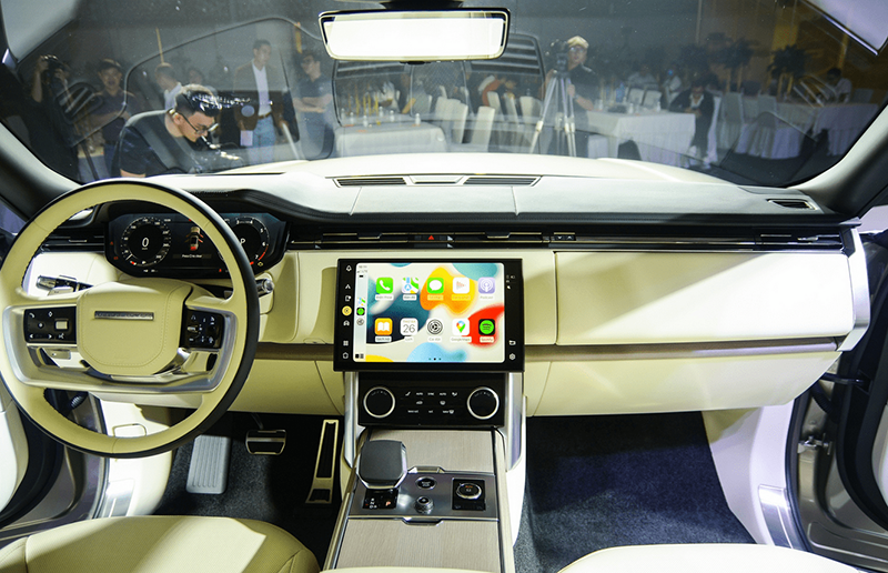 Land Rover Range Rover SV 2025: Giá bán mới nhất, Đánh giá thông số kỹ thuật land rover range rover sv 2024 gia ban moi nhat danh gia thong so ky thuat 13 Land Rover Range Rover SV 2025: Giá bán mới nhất, Đánh giá thông số kỹ thuật