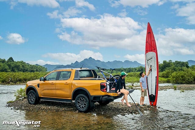 Ford Ranger 2025: Giá lăn bánh khuyến mãi, bán tải Ford trả góp ford ranger 2024 gia lan banh khuyen mai ban tai ford tra gop 16 Ford Ranger 2025: Giá lăn bánh khuyến mãi, bán tải Ford trả góp