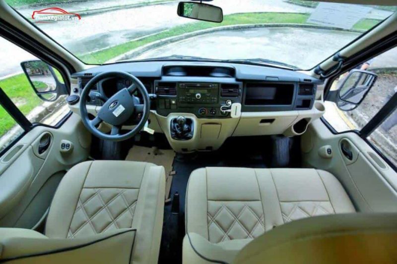 ford transit limousine 2024 thong so va gia ban moi nhat 8 800x533 Ford Transit Limousine 2025: thông số và giá bán mới nhất