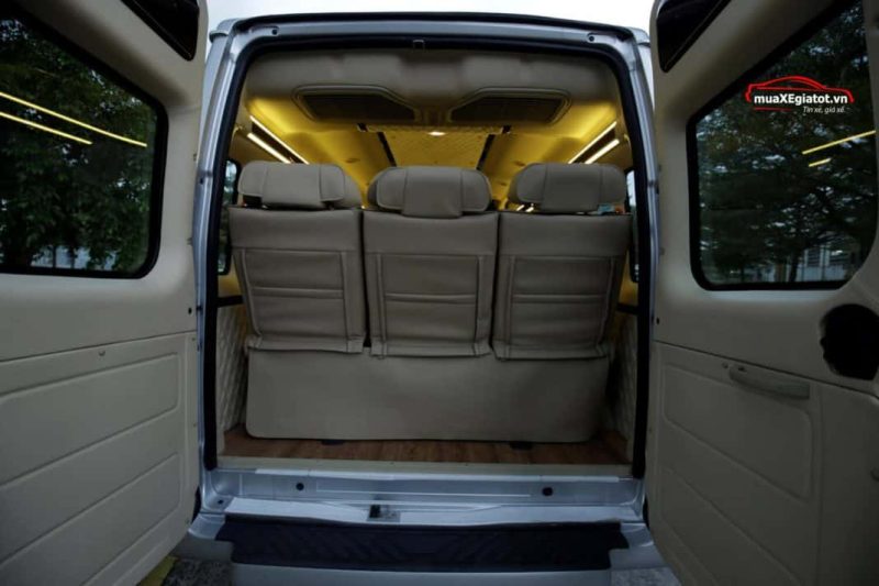 ford transit limousine 2024 thong so va gia ban moi nhat 9 800x533 Ford Transit Limousine 2025: thông số và giá bán mới nhất