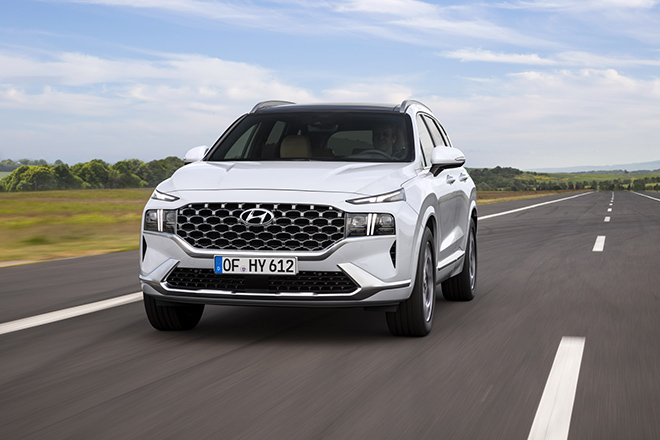 hyundai santafe 2024 gia lan banh khuyen mai mua xe tra gop 1 Hyundai SantaFe 2025: Giá lăn bánh khuyến mãi, Mua xe trả góp
