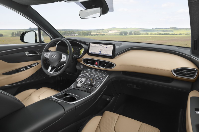 hyundai santafe 2024 gia lan banh khuyen mai mua xe tra gop 4 Hyundai SantaFe 2025: Giá lăn bánh khuyến mãi, Mua xe trả góp