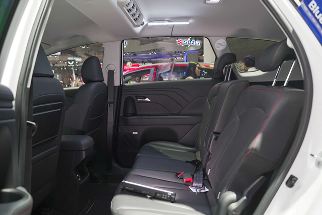 hyundai stargazer x 2024 gia lan banh khuyen mai mua ban xe tra gop 13 Hyundai Stargazer X 2025: Giá lăn bánh khuyến mãi, Mua bán xe trả góp