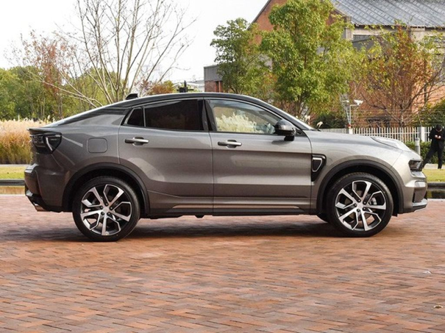 lynk co 05 2024 gia ban moi nhat danh gia thong so ky thuat 3 Lynk & Co 05 2025: Giá bán mới nhất, Đánh giá thông số kỹ thuật