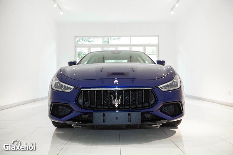 Maserati Ghibli Hybrid 2025: Giá lăn bánh khuyến mãi, Mua trả góp maserati ghibli hybrid 2025 gia lan banh khuyen mai mua tra gop 1 Maserati Ghibli Hybrid 2025: Giá lăn bánh khuyến mãi, Mua trả góp