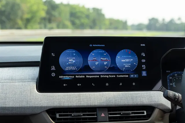 mitsubishi xforce 2024 gia xe lan banh khuyen mai mua ban xe tra gop 5 Mitsubishi XForce 2025: Giá xe lăn bánh khuyến mãi, Mua bán xe trả góp