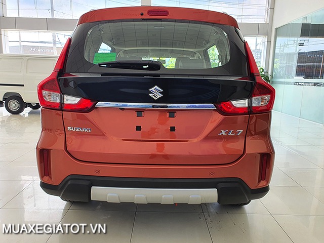 mua xe suzuki xl7 tra gop ban xe xl7 2022 gia re 3 Suzuki XL7 2025: Giá xe lăn bánh khuyến mãi, Mua bán xe trả góp