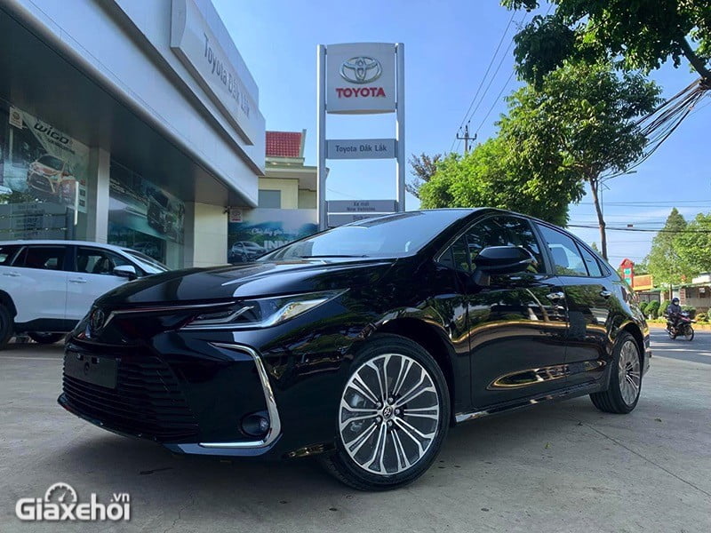 toyota corolla altis 2024 gia xe lan banh khuyen mai mua ban xe tra gop 1 Toyota Corolla Altis 2025: Giá xe lăn bánh khuyến mãi, Mua bán xe trả góp