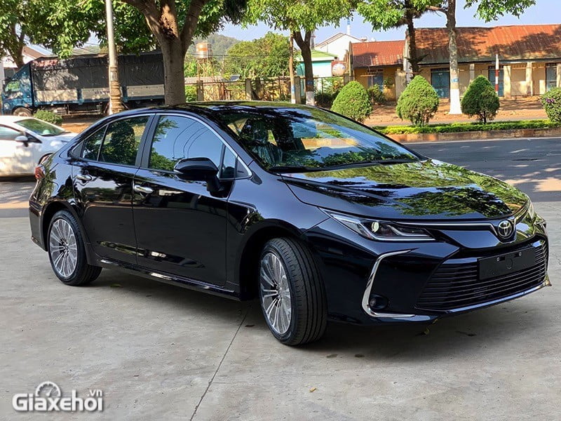 toyota corolla altis 2024 gia xe lan banh khuyen mai mua ban xe tra gop Toyota Corolla Altis 2025: Giá xe lăn bánh khuyến mãi, Mua bán xe trả góp