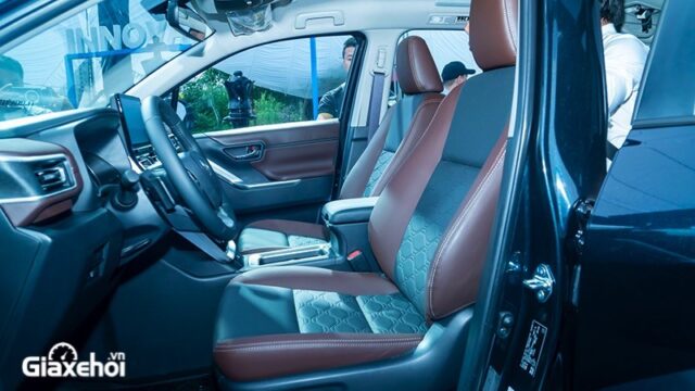 toyota innova cross 2024 gia xe lan banh khuyen mai mua ban xe tra gop 12 Toyota Innova Cross 2025: Giá xe lăn bánh khuyến mãi, Mua bán xe trả góp