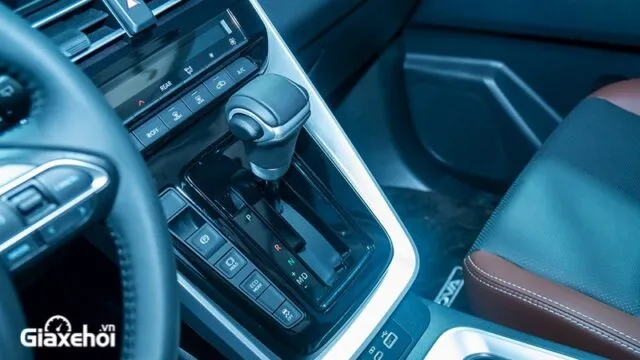 toyota innova cross 2024 gia xe lan banh khuyen mai mua ban xe tra gop 17 Toyota Innova Cross 2025: Giá xe lăn bánh khuyến mãi, Mua bán xe trả góp