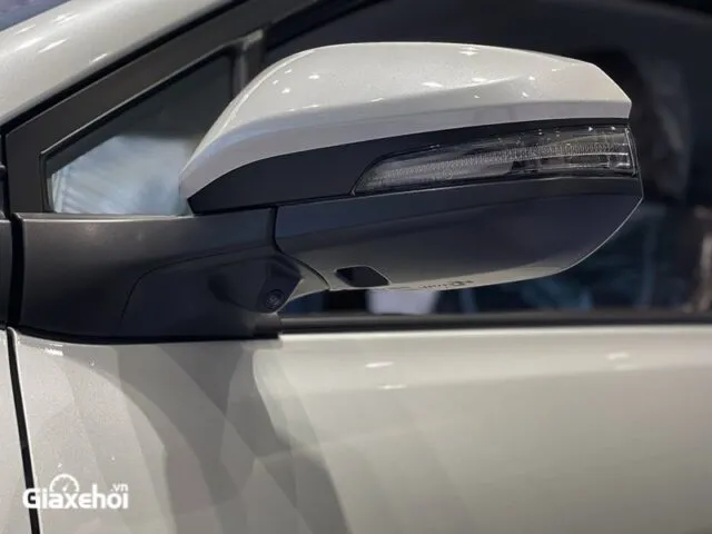 toyota innova cross 2024 gia xe lan banh khuyen mai mua ban xe tra gop 5 Toyota Innova Cross 2025: Giá xe lăn bánh khuyến mãi, Mua bán xe trả góp