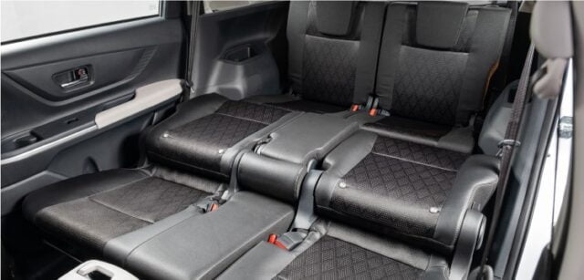 toyota veloz cross 2024 gia xe lan banh khuyen mai mua ban xe tra gop 6 Toyota Veloz Cross 2025: Giá xe lăn bánh khuyến mãi, Mua bán xe trả góp