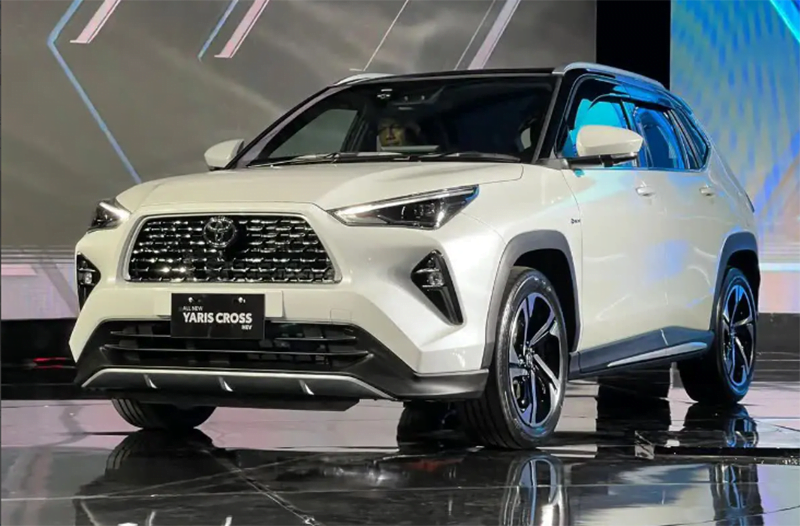 Toyota Yaris Cross 2024: Giá xe lăn bánh khuyến mãi, Mua bán xe trả góp