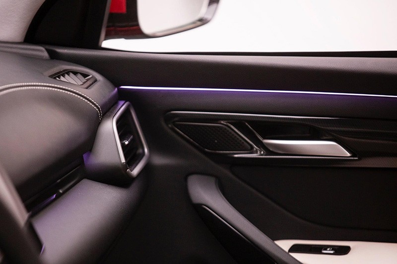 vinfast vf8 2024 gia xe lan banh khuyen mai mua ban xe tra gop 9 Vinfast VF8 2025: Giá xe lăn bánh khuyến mãi, Mua bán xe trả góp