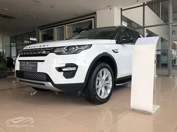 Bảng giá xe Land Rover 2025 mới nhất kèm khuyến mãi tại đại lý chính hãng bang gia xe land rover moi nhat kem khuyen mai tai dai ly chinh hang 5 Bảng giá xe Land Rover 2025 mới nhất kèm khuyến mãi tại đại lý chính hãng