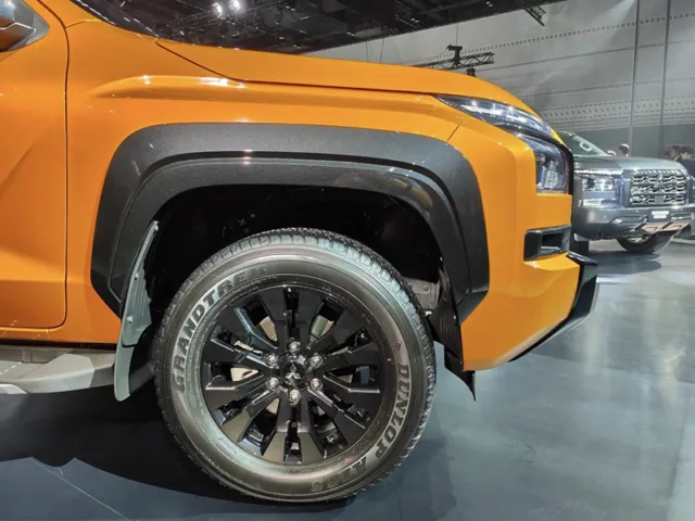 Mitsubishi Triton 2025: Giá xe lăn bánh khuyến mãi, Mua bán xe trả góp mitsubishi triton 2024 gia xe lan banh khuyen mai mua ban xe tra gop 2 Mitsubishi Triton 2025: Giá xe lăn bánh khuyến mãi, Mua bán xe trả góp