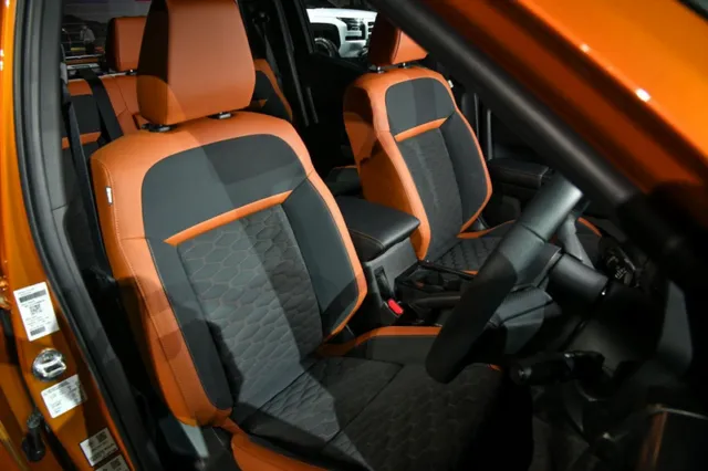 Mitsubishi Triton 2025: Giá xe lăn bánh khuyến mãi, Mua bán xe trả góp mitsubishi triton 2024 gia xe lan banh khuyen mai mua ban xe tra gop 6 Mitsubishi Triton 2025: Giá xe lăn bánh khuyến mãi, Mua bán xe trả góp