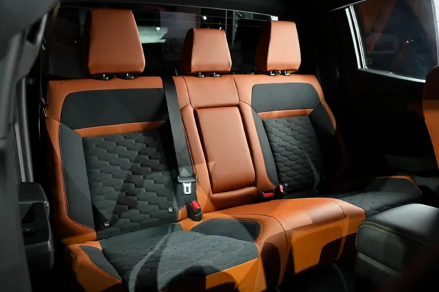 Mitsubishi Triton 2025: Giá xe lăn bánh khuyến mãi, Mua bán xe trả góp mitsubishi triton 2024 gia xe lan banh khuyen mai mua ban xe tra gop 7 Mitsubishi Triton 2025: Giá xe lăn bánh khuyến mãi, Mua bán xe trả góp