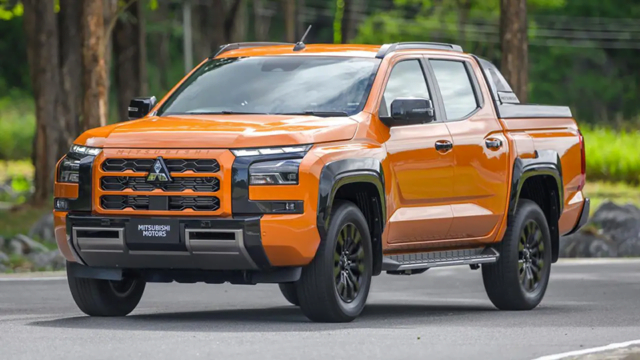 Mitsubishi Triton 2025: Giá xe lăn bánh khuyến mãi, Mua bán xe trả góp mitsubishi triton 2024 gia xe lan banh khuyen mai mua ban xe tra gop Mitsubishi Triton 2025: Giá xe lăn bánh khuyến mãi, Mua bán xe trả góp